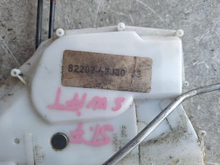 bontott SUZUKI SWIFT III Bal első Ajtózár