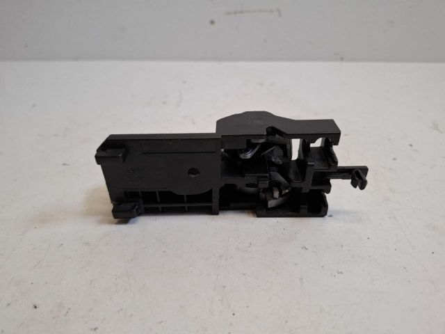 bontott SUZUKI SWIFT III Bal első Belső Kilincs