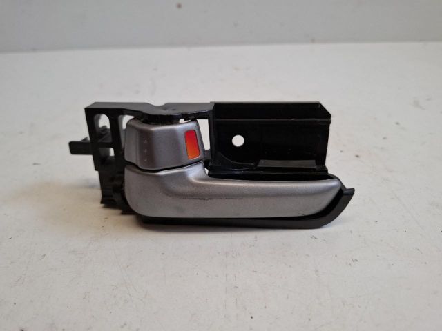 bontott SUZUKI SWIFT III Bal első Belső Kilincs