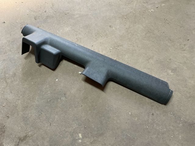 bontott SUZUKI SWIFT III Bal első Belső Küszöb Burkolat