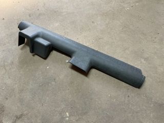 bontott SUZUKI SWIFT III Bal első Belső Küszöb Burkolat