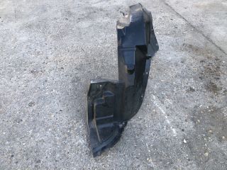 bontott SUZUKI SWIFT III Bal első Dobbetét (Kerékjárati, Műanyag)