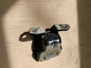 bontott SUZUKI SWIFT III Bal első Felső Zsanér