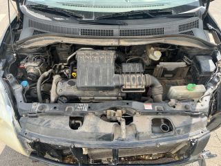 bontott SUZUKI SWIFT III Bal első Gumikéder