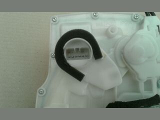 bontott SUZUKI SWIFT III Bal első Központizár Motor