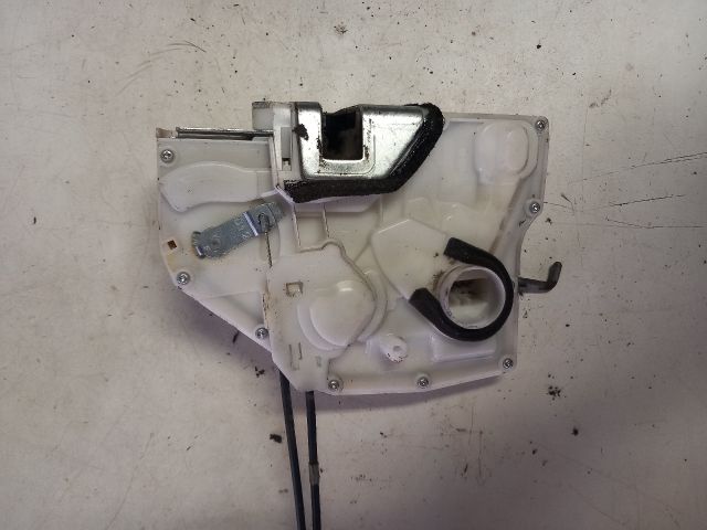 bontott SUZUKI SWIFT III Bal első Központizár Motor