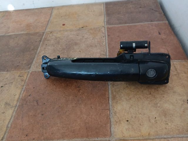 bontott SUZUKI SWIFT III Bal első Külső Kilincs