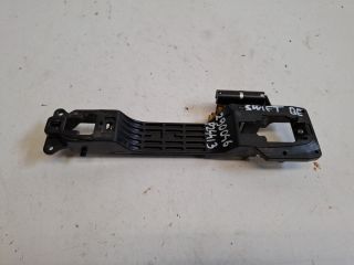 bontott SUZUKI SWIFT III Bal első Külső Kilincsfészek