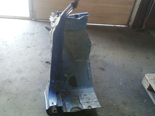 bontott SUZUKI SWIFT III Bal első Negyed Karosszéria Csomag