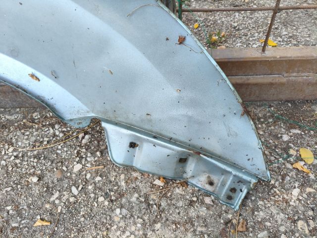 bontott SUZUKI SWIFT III Bal első Sárvédő