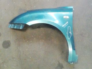 bontott SUZUKI SWIFT III Bal első Sárvédő