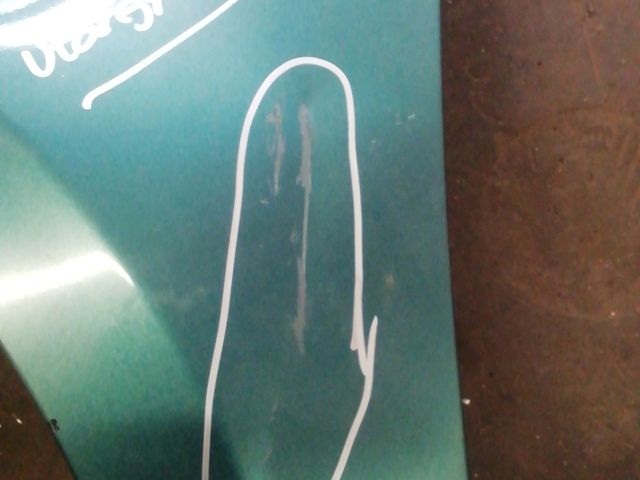 bontott SUZUKI SWIFT III Bal első Sárvédő