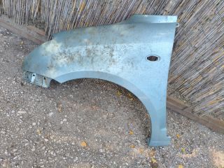 bontott SUZUKI SWIFT III Bal első Sárvédő