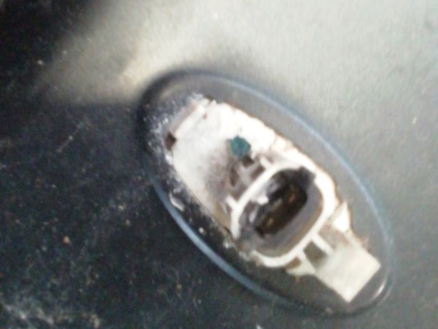 bontott SUZUKI SWIFT III Bal első Sárvédő