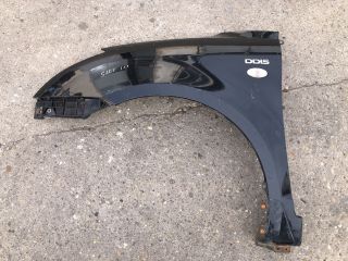 bontott SUZUKI SWIFT III Bal első Sárvédő