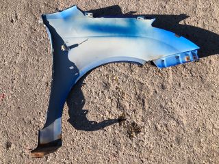 bontott SUZUKI SWIFT III Bal első Sárvédő