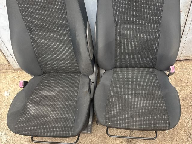 bontott SUZUKI SWIFT III Bal első Ülés