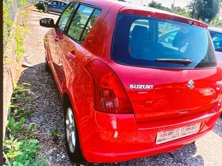 bontott SUZUKI SWIFT III Bal első Vízlehúzó Gumicsík