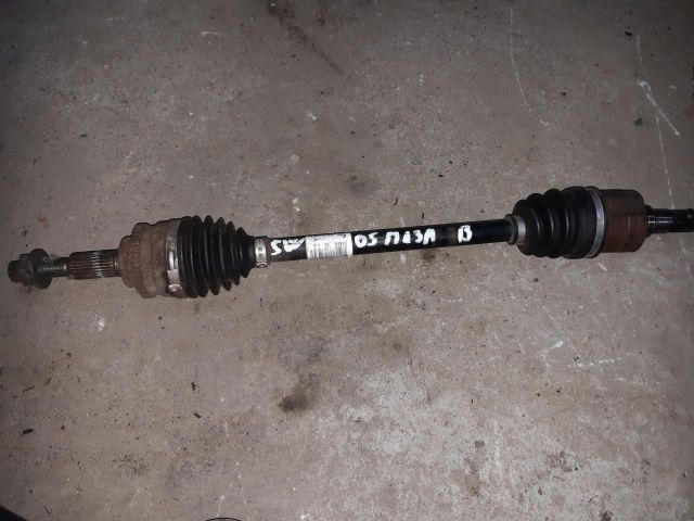 bontott SUZUKI SWIFT III Bal Féltengely