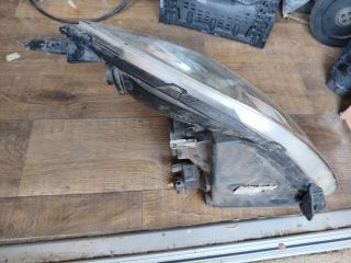 bontott SUZUKI SWIFT III Bal Fényszóró