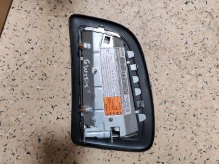 bontott SUZUKI SWIFT III Bal Függönylégzsák és Oldallégzsák