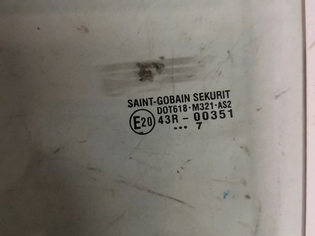 bontott SUZUKI SWIFT III Bal hátsó Ablak