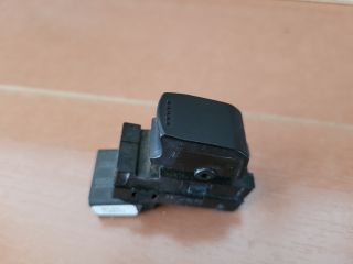 bontott SUZUKI SWIFT III Bal hátsó Ablakemelő Kapcsoló