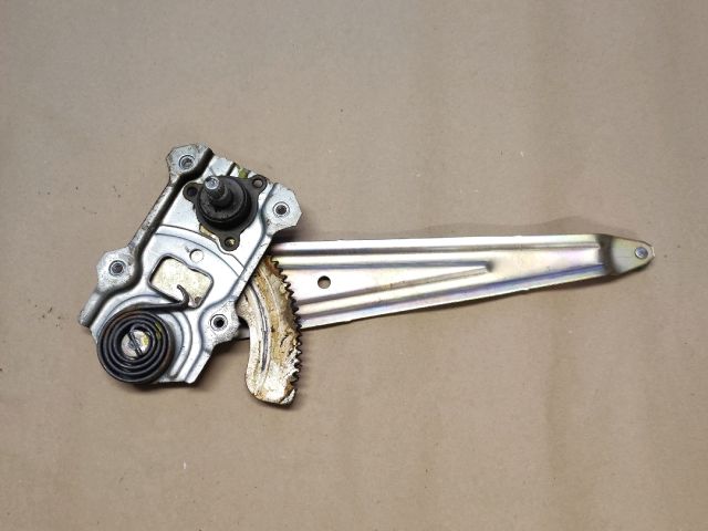 bontott SUZUKI SWIFT III Bal hátsó Ablakemelő Szerkezet (Mechanikus)