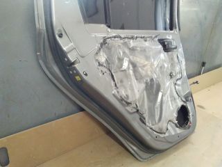 bontott SUZUKI SWIFT III Bal hátsó Ablakvezető Gumi