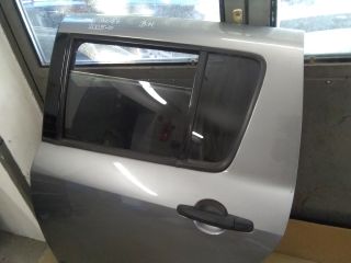 bontott SUZUKI SWIFT III Bal hátsó Ablakvezető Gumi