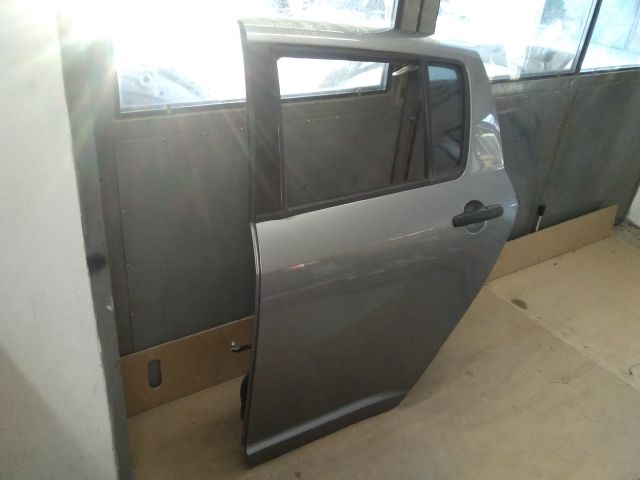 bontott SUZUKI SWIFT III Bal hátsó Ablakvezető Gumi