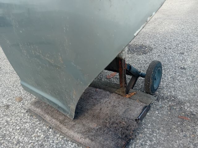 bontott SUZUKI SWIFT III Bal hátsó Ajtó (Részeivel)