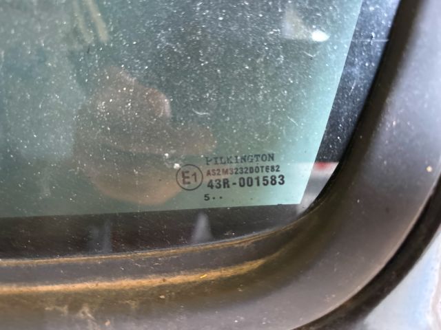 bontott SUZUKI SWIFT III Bal hátsó Ajtó (Részeivel)