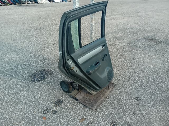 bontott SUZUKI SWIFT III Bal hátsó Ajtó (Részeivel)