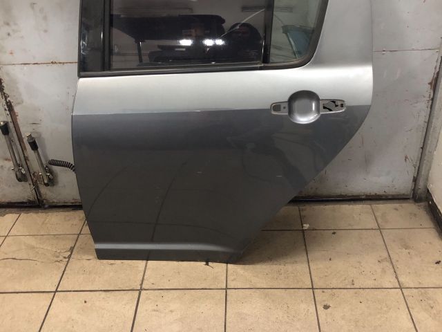 bontott SUZUKI SWIFT III Bal hátsó Ajtó (Üres lemez)