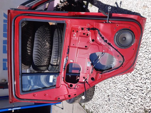 bontott SUZUKI SWIFT III Bal hátsó Ajtó (Üres lemez)