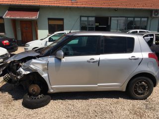 bontott SUZUKI SWIFT III Bal hátsó Ajtó (Üres lemez)