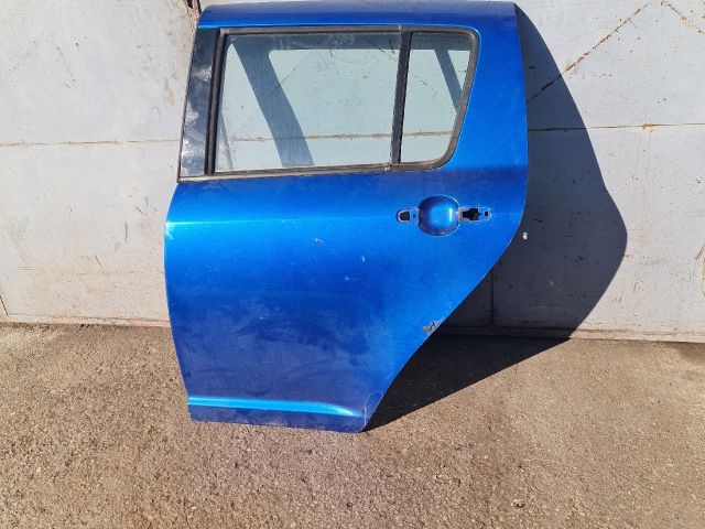 bontott SUZUKI SWIFT III Bal hátsó Ajtó (Üres lemez)