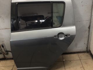 bontott SUZUKI SWIFT III Bal hátsó Ajtó (Üres lemez)