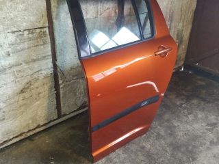 bontott SUZUKI SWIFT III Bal hátsó Ajtó (Üres lemez)