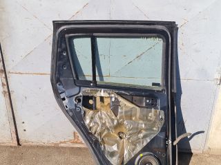 bontott SUZUKI SWIFT III Bal hátsó Ajtó (Üres lemez)