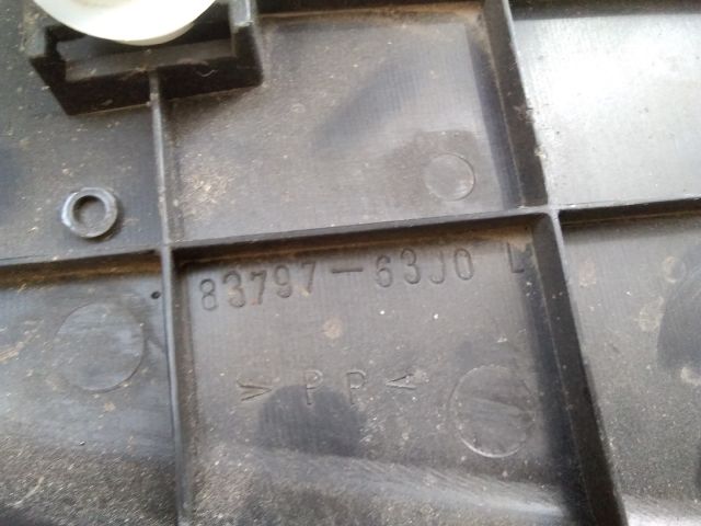 bontott SUZUKI SWIFT III Bal hátsó Ajtókeret Burkolat