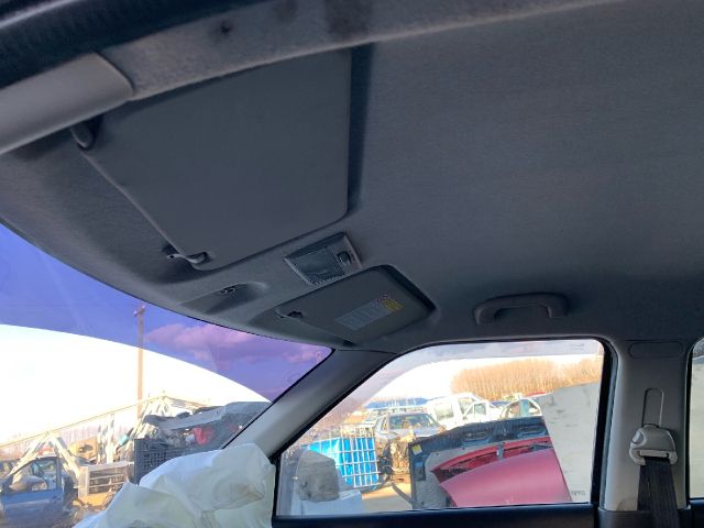 bontott SUZUKI SWIFT III Bal hátsó Belső Kilincs