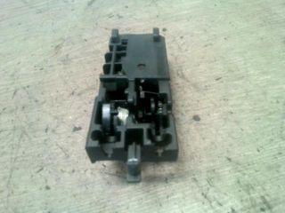 bontott SUZUKI SWIFT III Bal hátsó Belső Kilincs