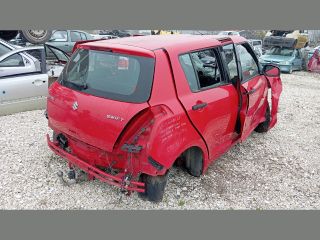 bontott SUZUKI SWIFT III Bal hátsó Fejtámla