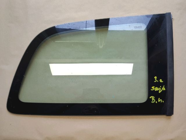 bontott SUZUKI SWIFT III Bal hátsó Fixüveg (Ajtóban)