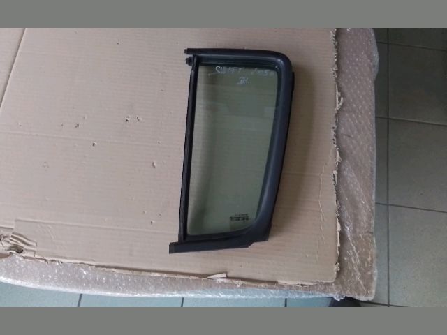 bontott SUZUKI SWIFT III Bal hátsó Fixüveg (Ajtóban)