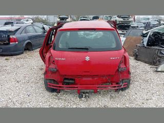 bontott SUZUKI SWIFT III Bal hátsó Gumikéder