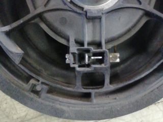 bontott SUZUKI SWIFT III Bal hátsó Hangszóró