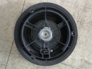 bontott SUZUKI SWIFT III Bal hátsó Hangszóró